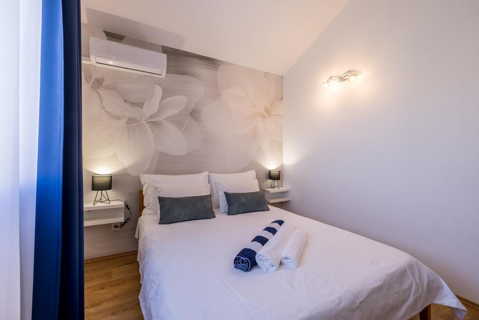 Sun Castle Holiday House Babic Kaštel Stari المظهر الخارجي الصورة