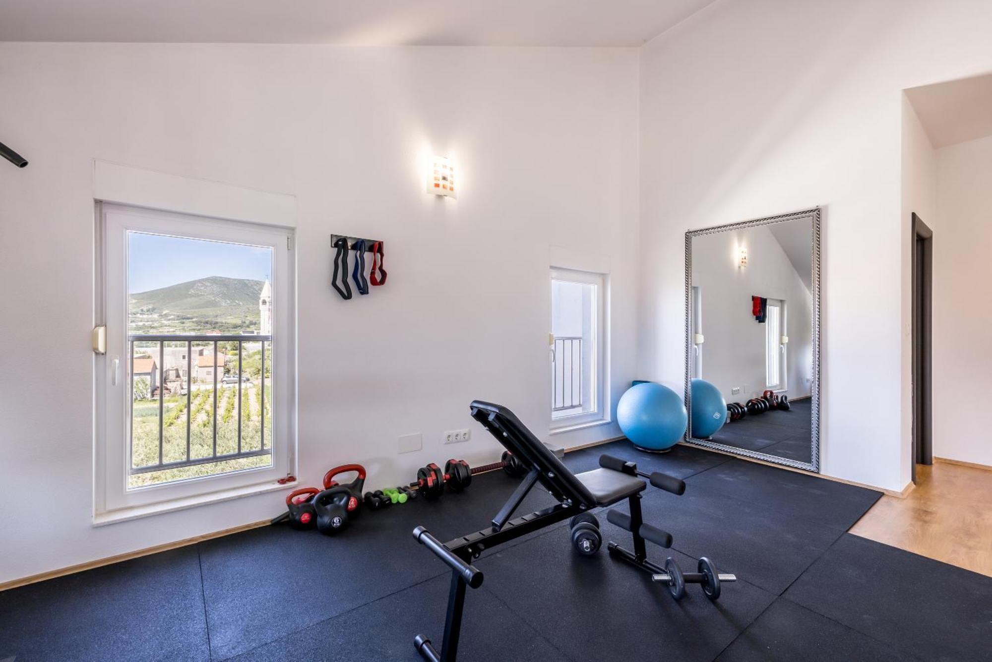 Sun Castle Holiday House Babic Kaštel Stari المظهر الخارجي الصورة